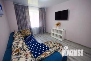 1-к квартира, посуточно, 50м2, 1/1 этаж