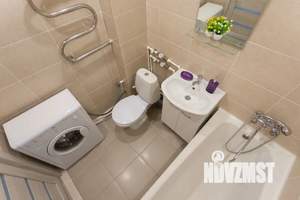 Студия квартира, посуточно, 28м2, 3/5 этаж