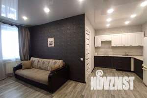 2-к квартира, посуточно, 44м2, 5/7 этаж