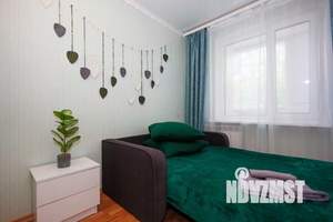 2-к квартира, посуточно, 50м2, 1/1 этаж