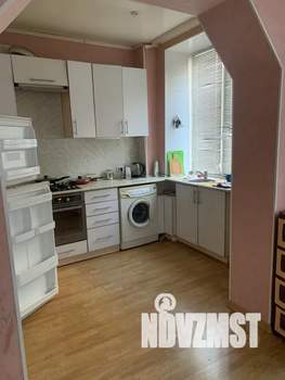 2-к квартира, посуточно, 50м2, 2/5 этаж