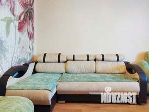 2-к квартира, посуточно, 50м2, 1/1 этаж