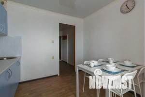 1-к квартира, посуточно, 38м2, 8/10 этаж