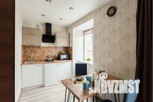 2-к квартира, посуточно, 45м2, 5/5 этаж