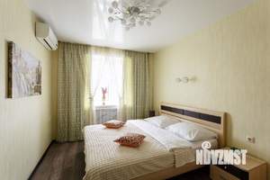 2-к квартира, посуточно, 54м2, 1/1 этаж