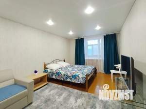 1-к квартира, посуточно, 52м2, 1/1 этаж