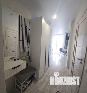 Студия квартира, посуточно, 28м2, 1/14 этаж