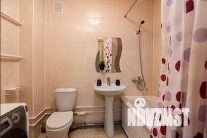 1-к квартира, посуточно, 38м2, 2/9 этаж