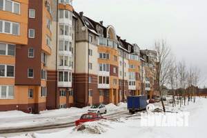 1-к квартира, посуточно, 53м2, 1/1 этаж