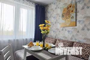 1-к квартира, посуточно, 38м2, 7/10 этаж