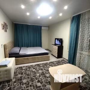 1-к квартира, посуточно, 36м2, 1/9 этаж