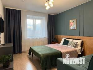 1-к квартира, посуточно, 42м2, 3/8 этаж