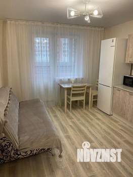 1-к квартира, посуточно, 40м2, 1/1 этаж