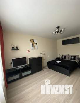 1-к квартира, посуточно, 33м2, 6/9 этаж