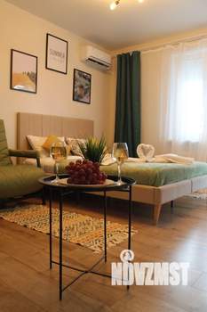 Студия квартира, посуточно, 28м2, 3/10 этаж
