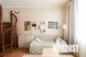 1-к квартира, посуточно, 37м2, 1/5 этаж