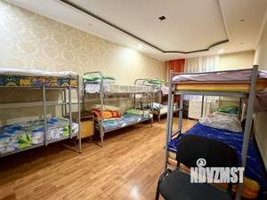 3-к квартира, на длительный срок, 210м2, 1/3 этаж