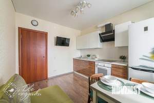 1-к квартира, посуточно, 38м2, 1/1 этаж