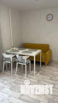 1-к квартира, посуточно, 36м2, 1/16 этаж