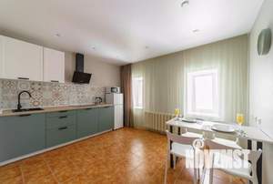 1-к квартира, посуточно, 60м2, 1/1 этаж