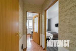 1-к квартира, посуточно, 25м2, 9/16 этаж