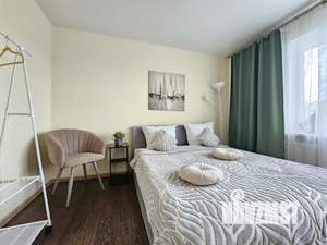 1-к квартира, посуточно, 27м2, 4/5 этаж