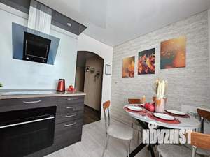 2-к квартира, посуточно, 64м2, 1/1 этаж