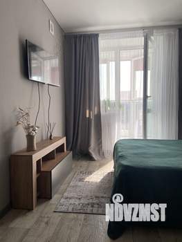 Студия квартира, посуточно, 30м2, 10/10 этаж