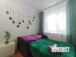 2-к квартира, посуточно, 40м2, 1/5 этаж