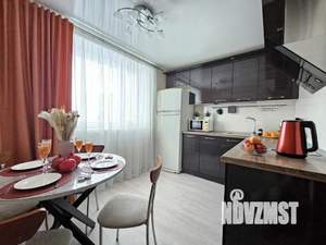 2-к квартира, посуточно, 64м2, 1/1 этаж