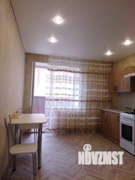 1-к квартира, посуточно, 37м2, 3/10 этаж