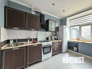 Студия квартира, посуточно, 57м2, 3/5 этаж