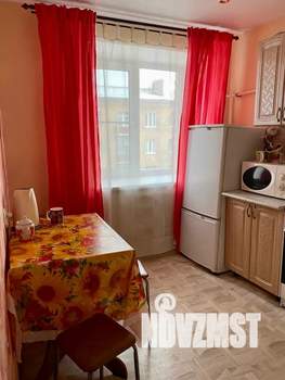 2-к квартира, посуточно, 45м2, 5/5 этаж