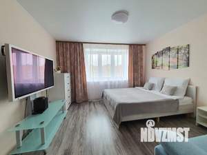 1-к квартира, посуточно, 50м2, 1/1 этаж