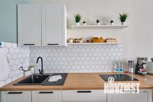 Студия квартира, посуточно, 28м2, 3/10 этаж