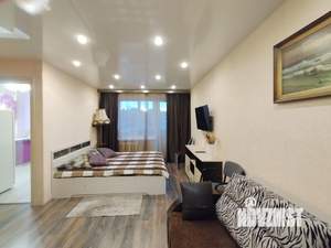 1-к квартира, посуточно, 30м2, 4/6 этаж