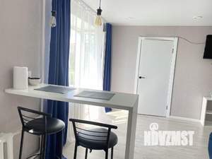 1-к квартира, посуточно, 44м2, 1/1 этаж