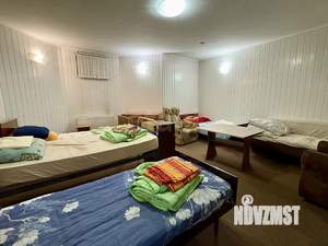 3-к квартира, на длительный срок, 210м2, 1/3 этаж