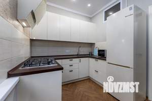 2-к квартира, посуточно, 63м2, 2/4 этаж