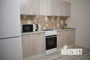 1-к квартира, посуточно, 40м2, 8/9 этаж