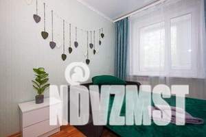 2-к квартира, посуточно, 45м2, 1/5 этаж