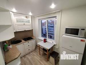 1-к квартира, посуточно, 35м2, 6/9 этаж