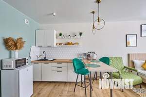 Студия квартира, посуточно, 28м2, 3/10 этаж