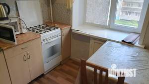 4-к квартира, на длительный срок, 64м2, 2/5 этаж