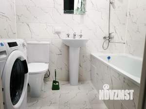 Студия квартира, посуточно, 28м2, 6/9 этаж