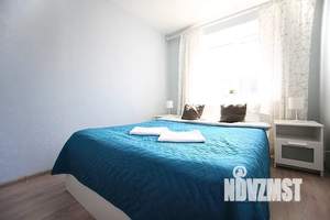 2-к квартира, посуточно, 43м2, 3/5 этаж