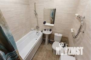 1-к квартира, посуточно, 38м2, 7/10 этаж