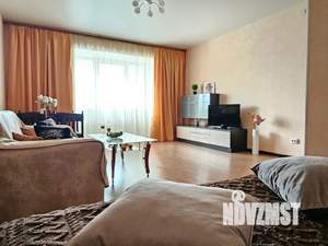 1-к квартира, посуточно, 52м2, 4/6 этаж