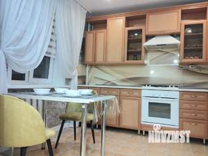 3-к квартира, на длительный срок, 65м2, 4/10 этаж