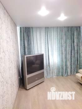 1-к квартира, посуточно, 37м2, 3/10 этаж